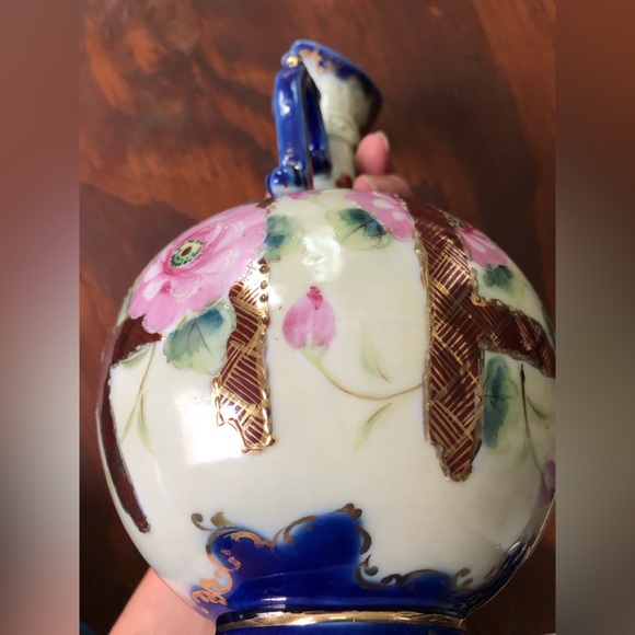 Unmarked (Nippon) Floral Pitcher/Vase - Beautiful Home Decor - Picture 6 of 9